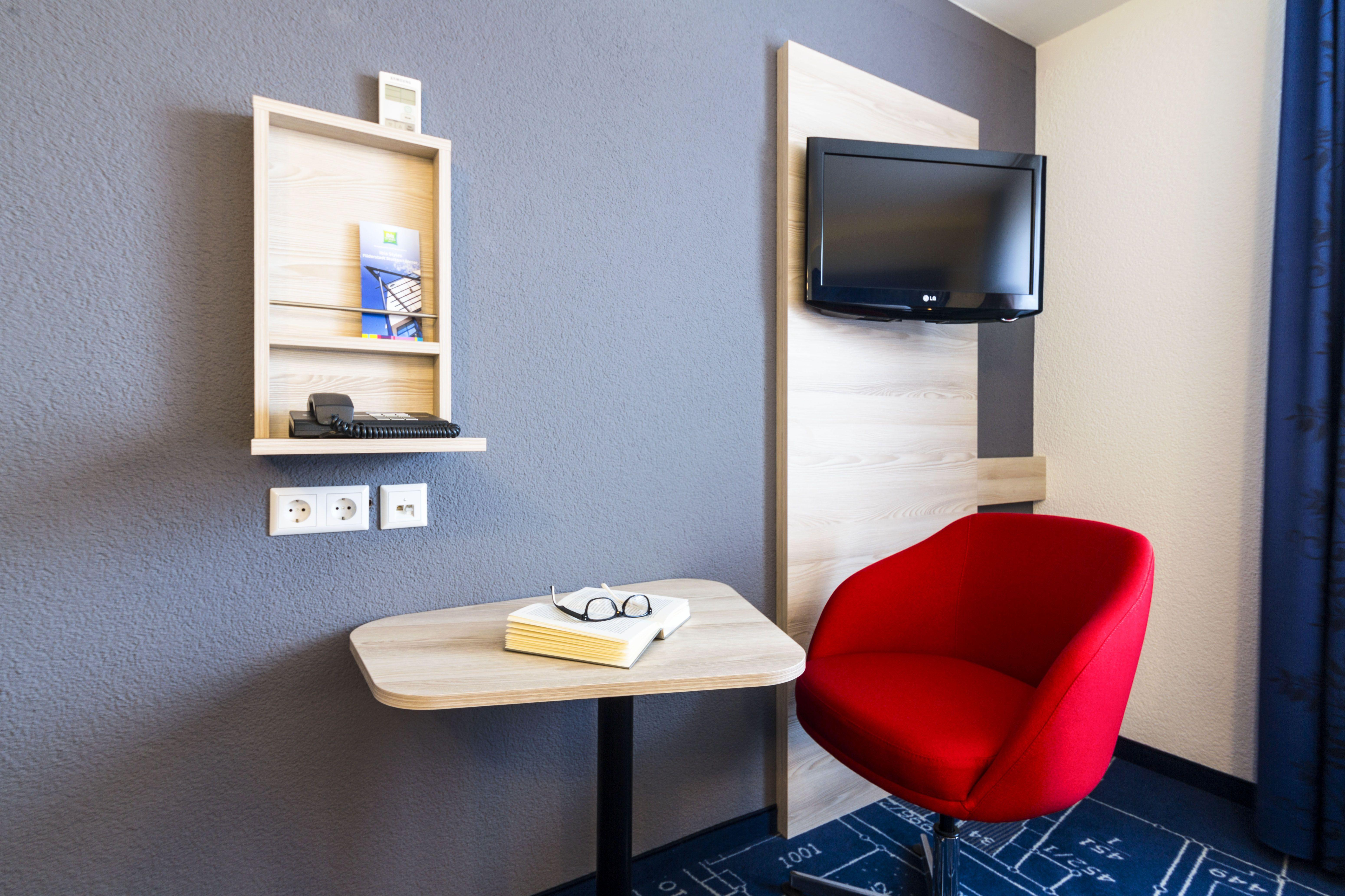 Ibis Styles Filderstadt Stuttgart Messe Esterno foto