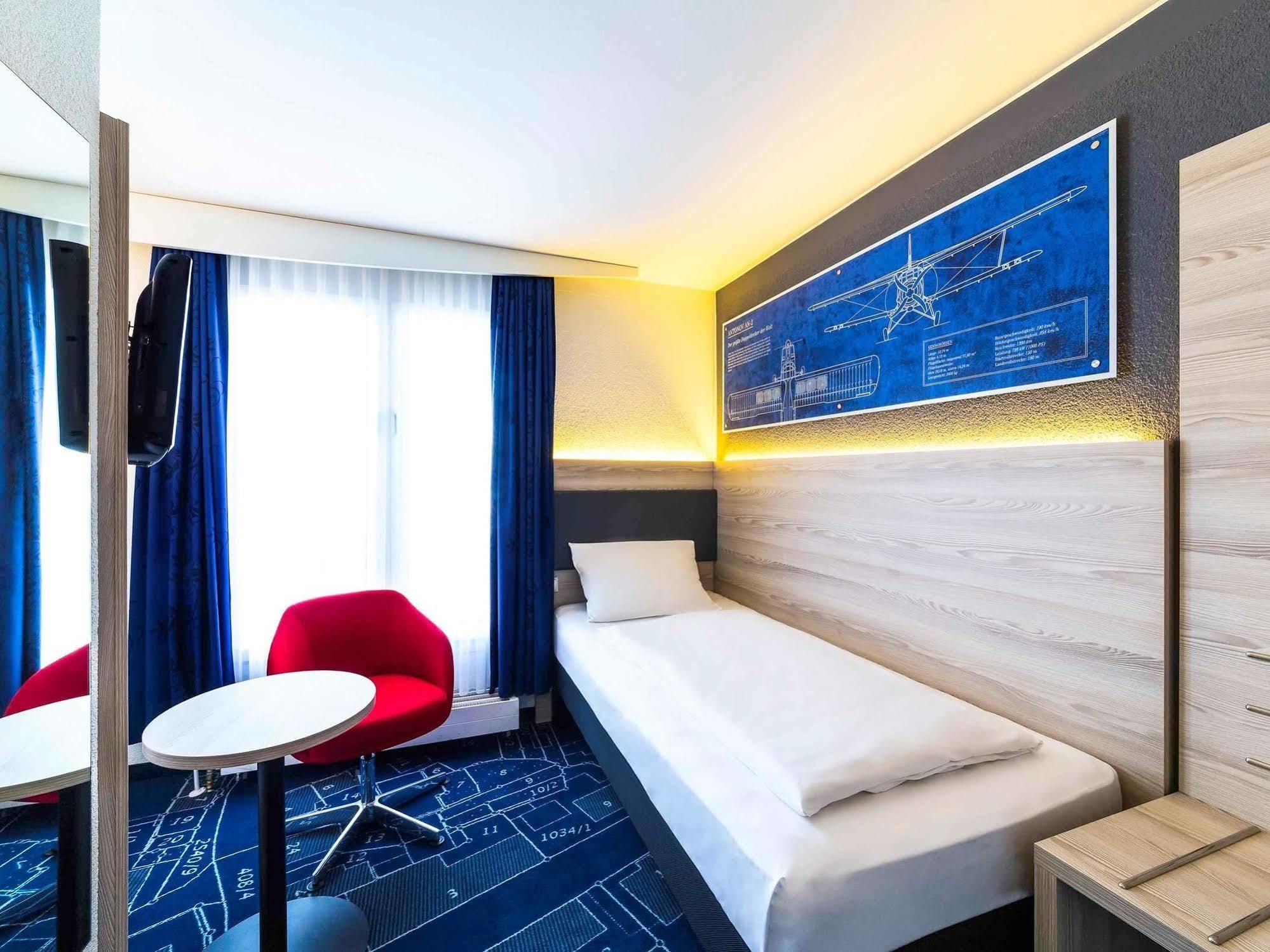 Ibis Styles Filderstadt Stuttgart Messe Esterno foto